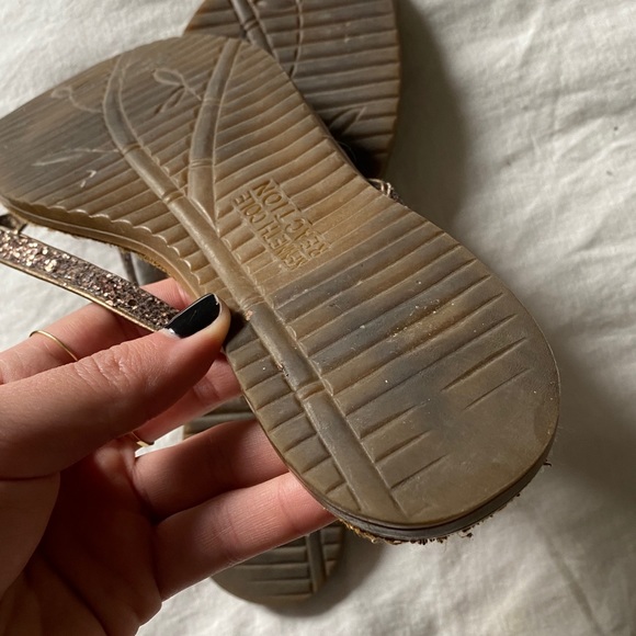 Kenneth Cole Reaction Golden Brown Flip Fl… - Picture 7 of 9